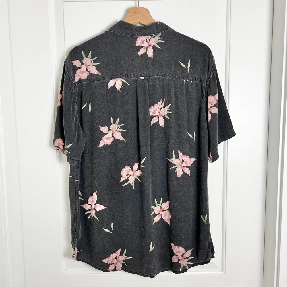 Cotton On Vintage Remastered Faded Black Pink Tropical Floral Hawaiian Shirt, M - Picture 6 of 13